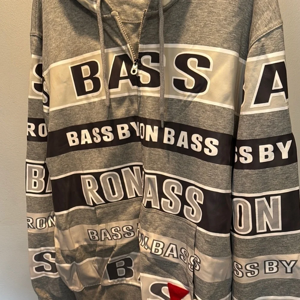 Bass by Ron Bass vintage full zip Gray Hoodie EUC 3XL